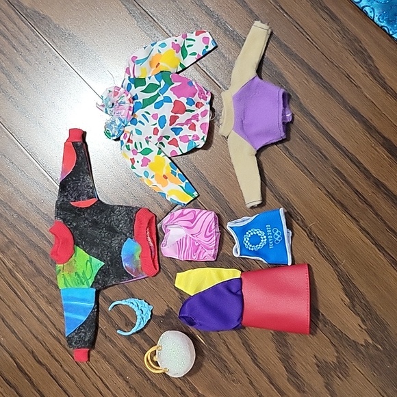 AS IS Barbie as The Island Princess Rosella Doll and clothes - Picture 8 of 10